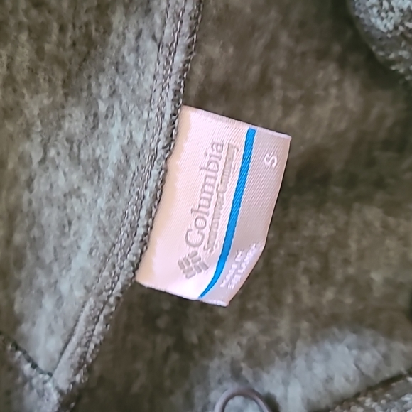 Columbia - Womens Pullover with Hood - Small - Picture 3 of 3